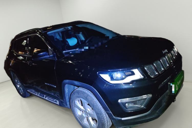 Used  Compass 2019 220T Automatic Family Edition