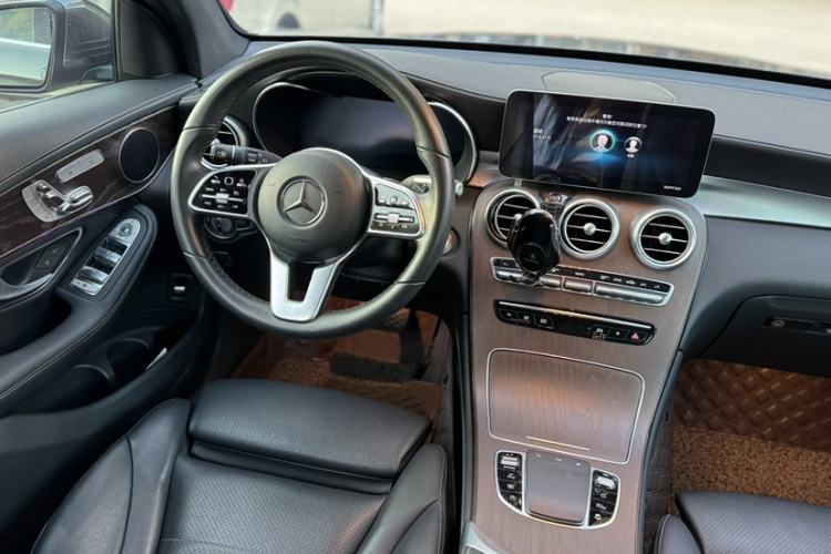 Used Mercedes-Benz GLC 2020 GLC 300 L 4MATIC Dynamic Edition