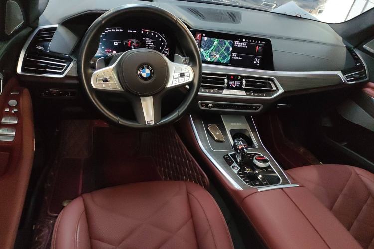 Used BMW X5 2022 Restyled xDrive 40Li M Sport Package
