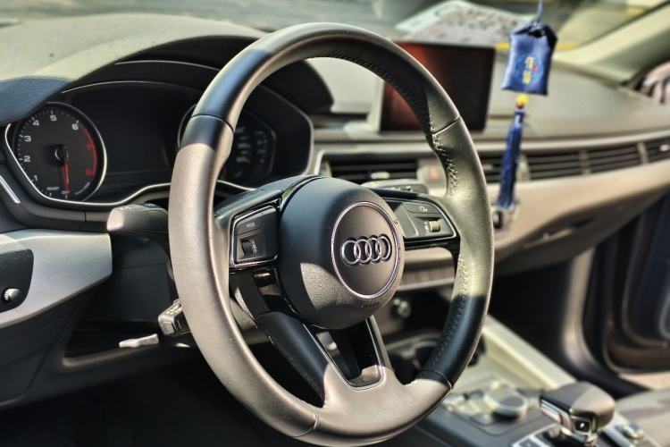 Used Audi A5 2017 Sportback 45 TFSI Fashion Model
