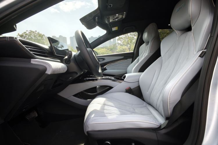 Used BYD Seal 2022 700 km Long-Range Rear-Wheel-Drive Version
