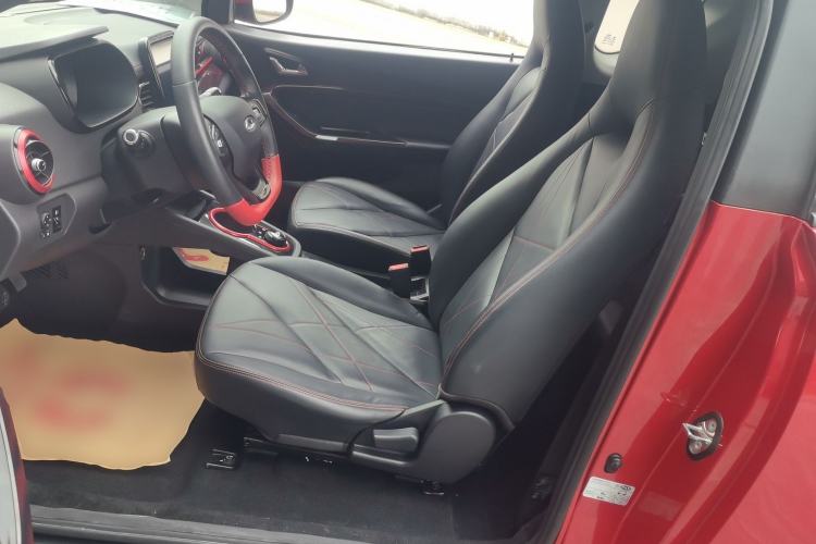 Used Chery Little Ant 2022 Revised Version Sweet Pink Edition Half-Sugar Version Lithium Iron Phosphate 30.7 kWh 30 kW 301 km
