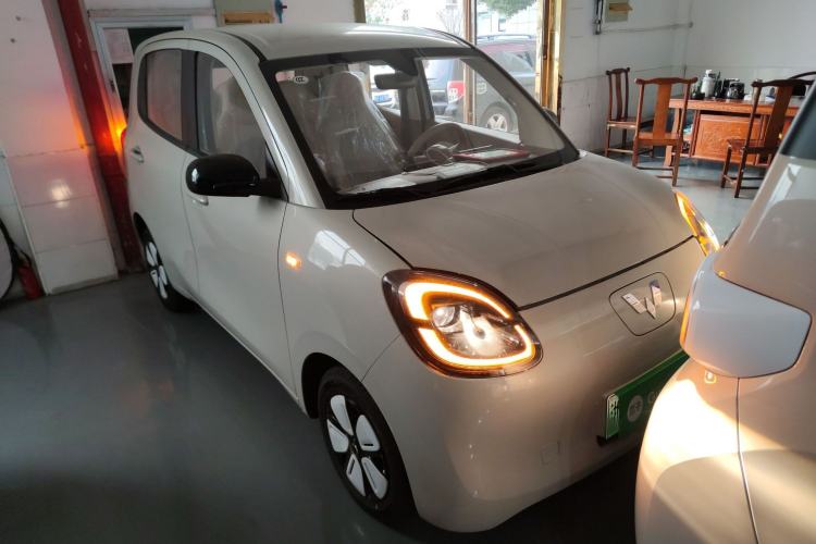 Used Wuling Hongguang MINIEV 2025 Four-Door Version Advanced Edition
