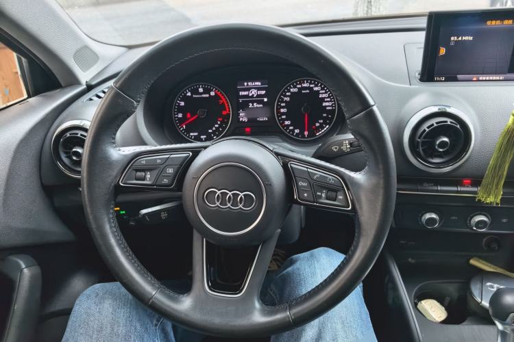 Used Audi A3 2020 Limousine 35 TFSI Fashion Edition China VI Emission Standard