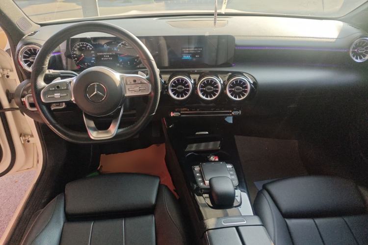 Used Mercedes-Benz A-Class 2022 Restyled A 200 L Sport Sedan Fashion Version
