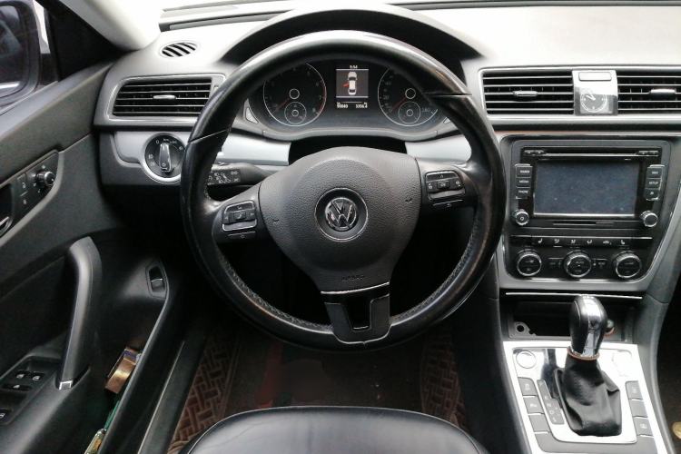 Used Volkswagen Passat 2014 1.8TSI DSG Prestige Navigation Edition
