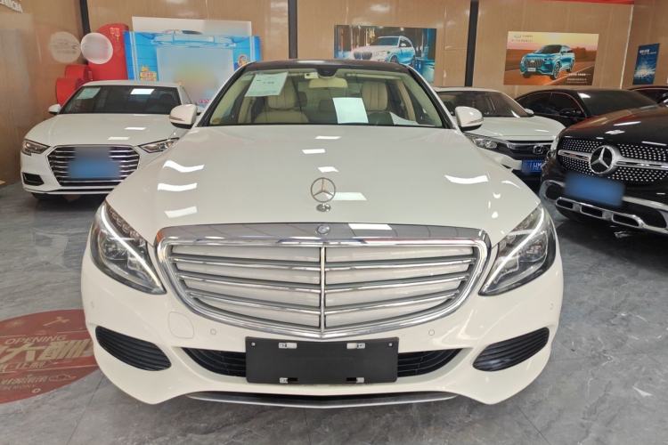 Used Mercedes-Benz C-Class 2015 C 200 L
