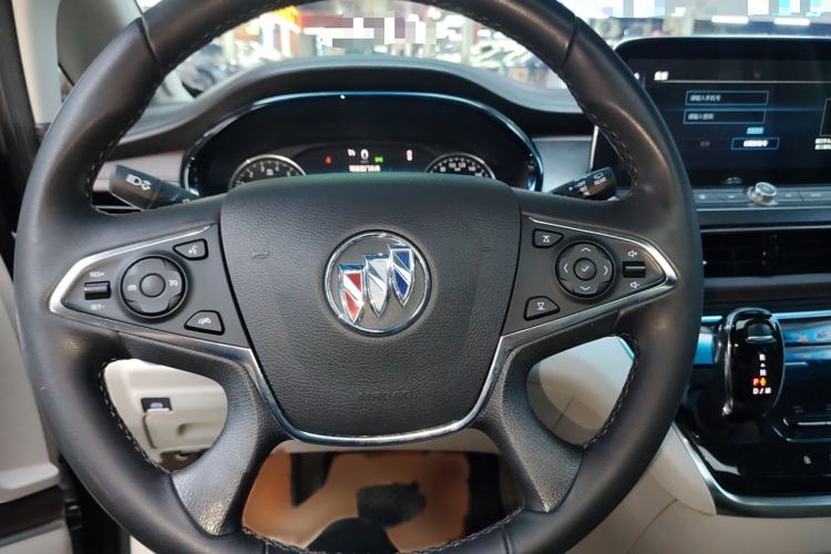 Used Buick GL8 2022 Land Business Class 652T Luxury Model
