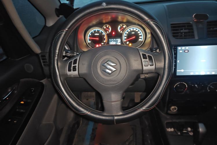 Used Suzuki SX4 2011 Revised 1.6L Automatic Dynamic Version