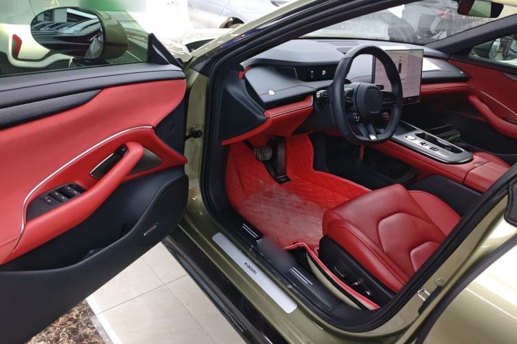 Used  SU7 2024 Rear-Drive Long-Range Intelligent Driving Version
