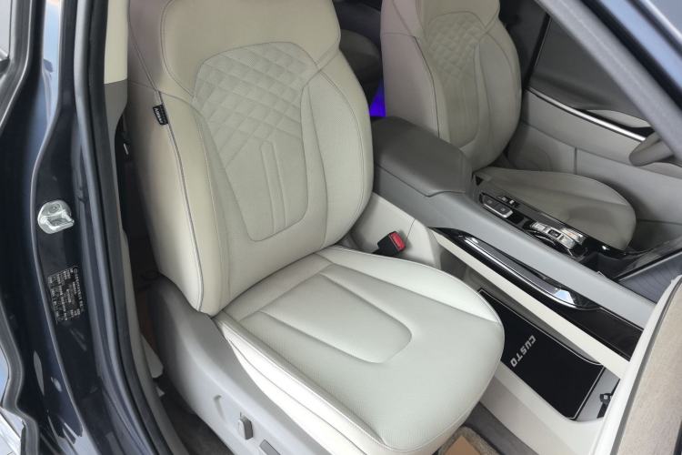 Used Hyundai Custo 2022 270TGDi Smart Luxury Flagship Edition TOP
