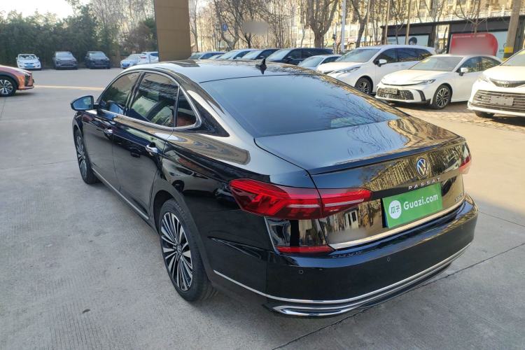 Used Volkswagen Passat 2021 330TSI Luxury Edition
