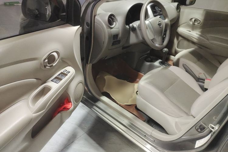 Used Nissan Sunny 2014 1.5XE CVT Elite Edition