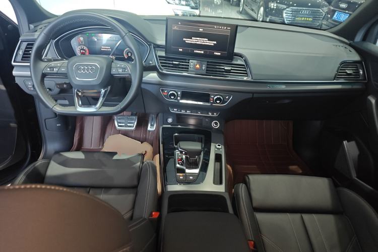 Used Audi Q5L 2023 40T Luxury Dynamic Model
