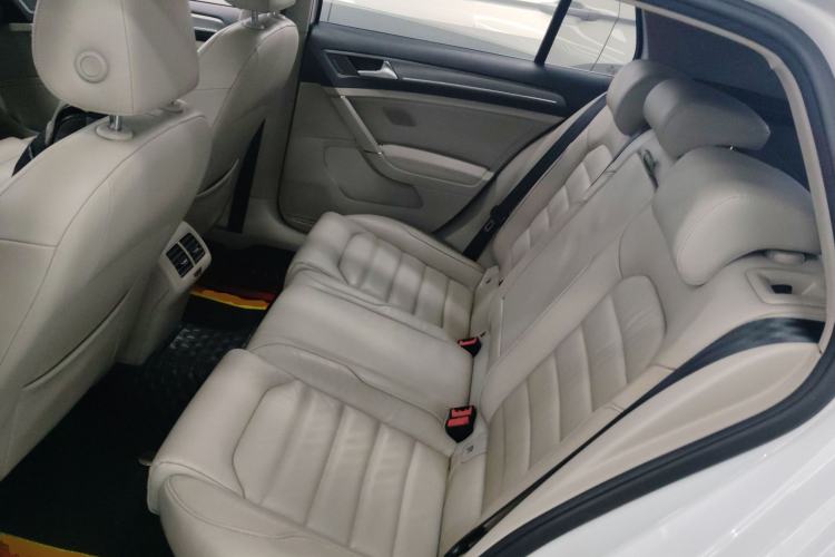 Used Volkswagen Golf 2016 230TSI Automatic Luxury Version