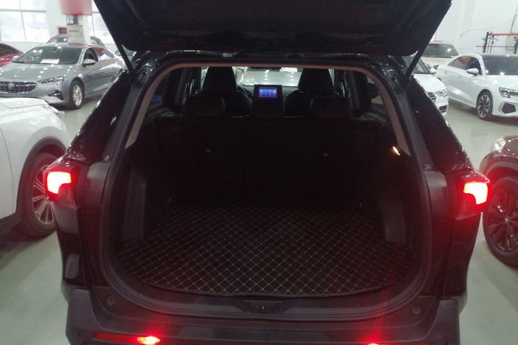 Used Toyota RAV4 2021 2.0L CVT Two-Wheel Drive Urban Edition
