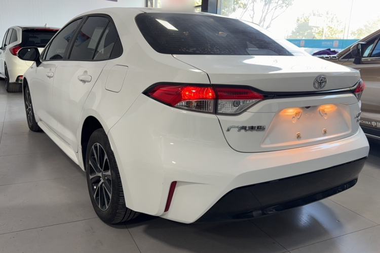 Used Toyota Levin 2023 185T CVT Luxury Edition
