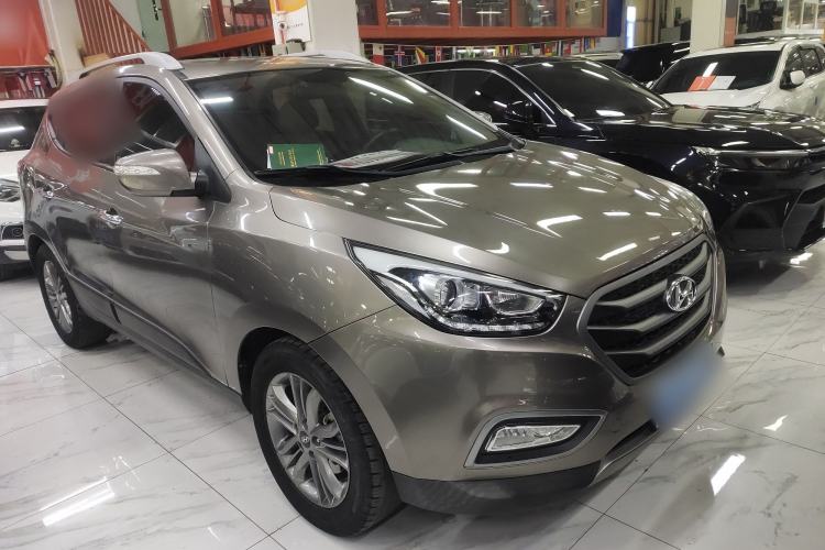 Used Hyundai ix35 2013 2.0L Automatic Two-Wheel Drive Smart GLS China IV Standard