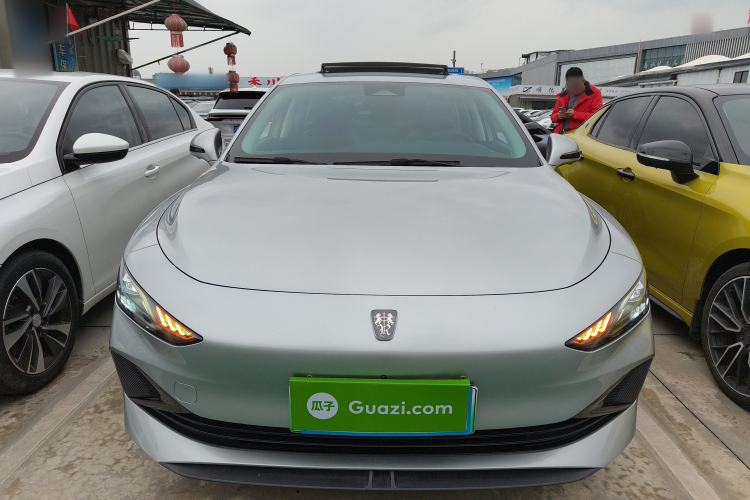 Used Roewe D7 2023 DMH 125km Flagship Edition
