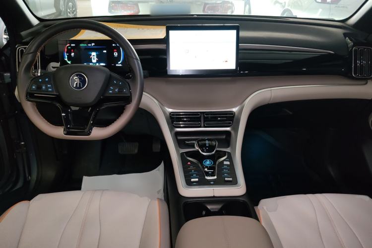 Used BYD Song Pro New Energy 2023 Champion Edition DM-i 71KM Leading Model
