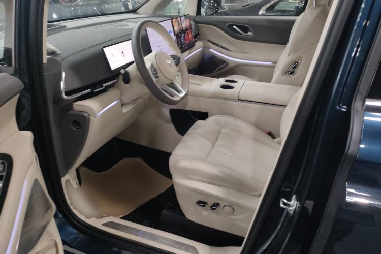 Used VOYAH Dream 2025 PHEV Four-Wheel-Drive Flagship Kunpeng Edition