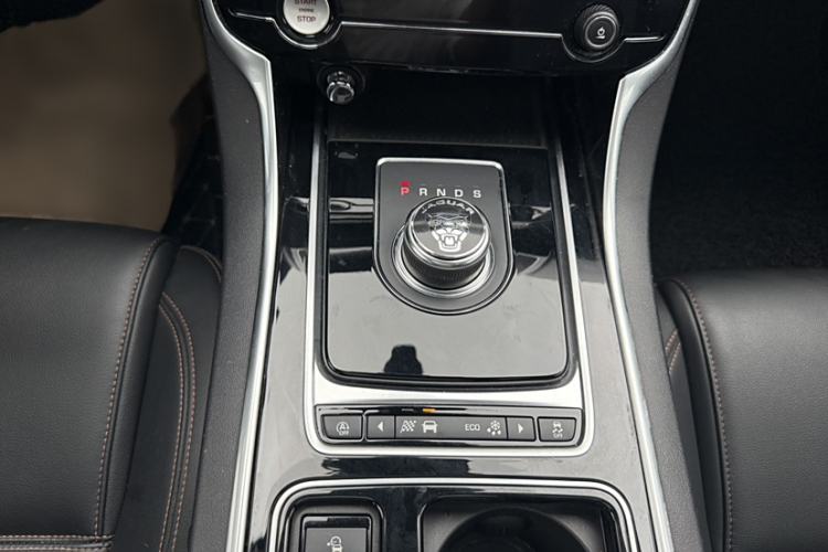 Used Jaguar XEL 2018 2.0T 200 PS Premium Edition
