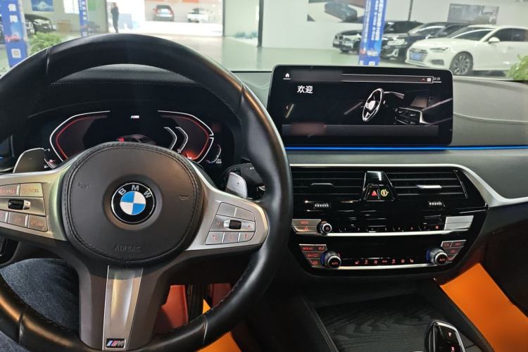 Used BMW 5 Series 2023 530Li Leading Model M Sport Package
