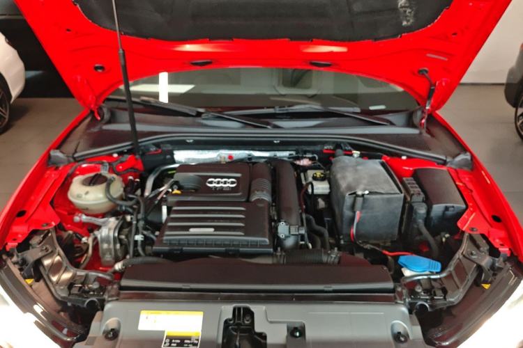 Used Audi A3 2015 Limousine 35 TFSI Millionth Anniversary Intelligent Leading Model
