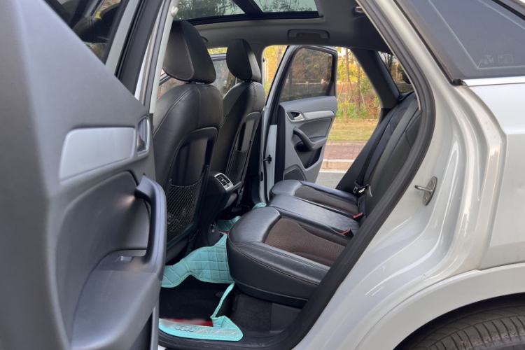 Used Audi Q3 2017 30 TFSI Fashion Model
