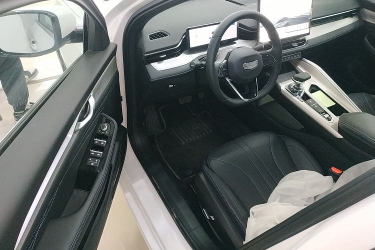 Used Geely Auto Preface 2025 Dongfang Yao 1.5TD Jinghong Edition+
