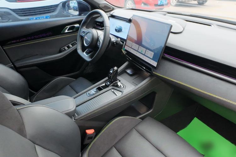 Used Lynk & Co 03 2025 1.5TD DCT Champion Edition Pro
