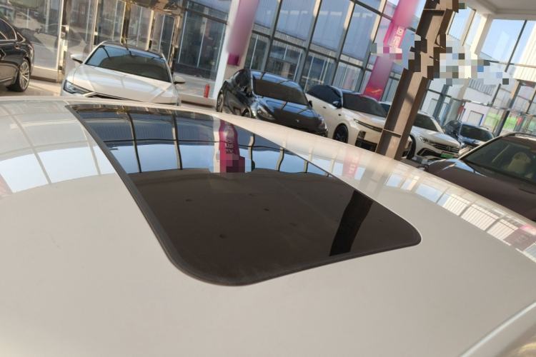 Used Roewe i5 2023 1.5L CVT Luxury Edition
