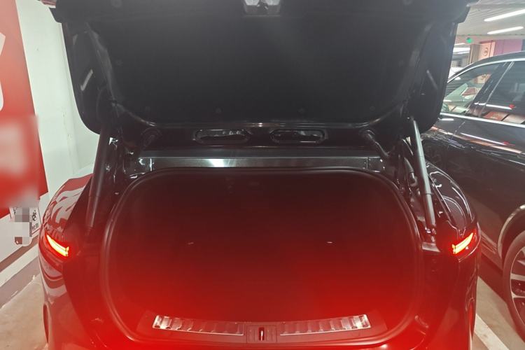 Used  11 2024 580 Three-Laser Four-Wheel Drive Luxury Edition
