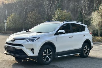 Used Toyota RAV4 2019 2.0L CVT Two-Wheel Drive Pioneer Edition China V Standard