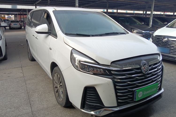 Used Buick GL8 2023 Facelifted Land Cruiser Executive Luxury Version