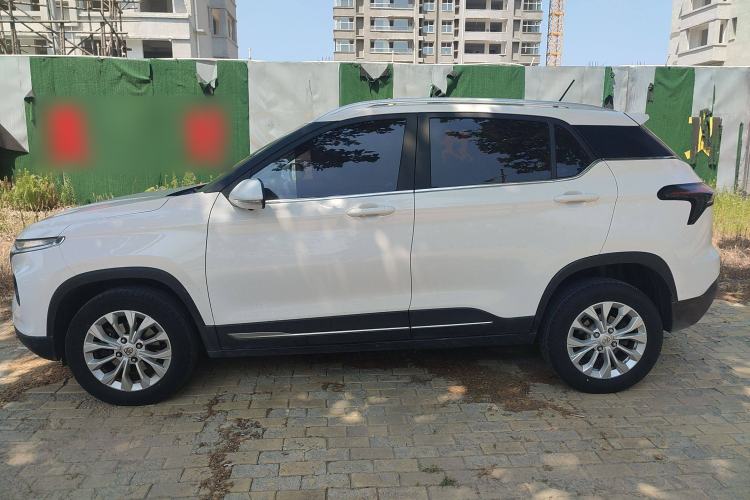 Used Baojun 510 2019 1.5L Manual Enjoyment Model 77kW China VI Emission Standard
