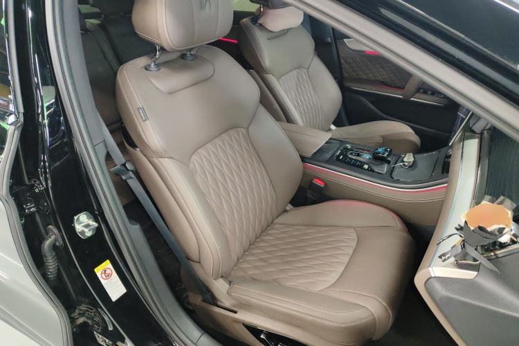 Used BYD Han 2024 DM-i Glory Edition 121KM Prestige Model
