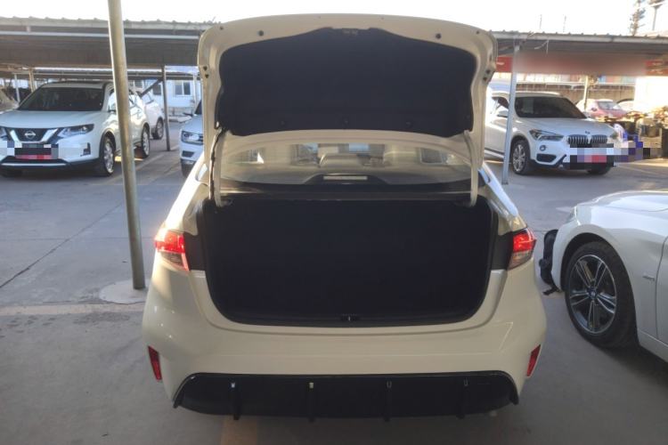 Used Toyota Levin 2023 Smart Electric Hybrid Dual-Engine 1.8L Sport Edition
