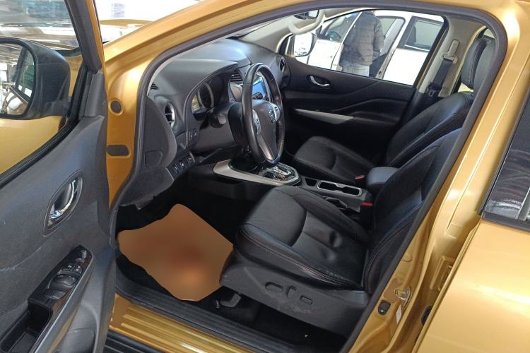 Used Nissan Terra 2018 2.5L Automatic 4x4 Flagship Edition
