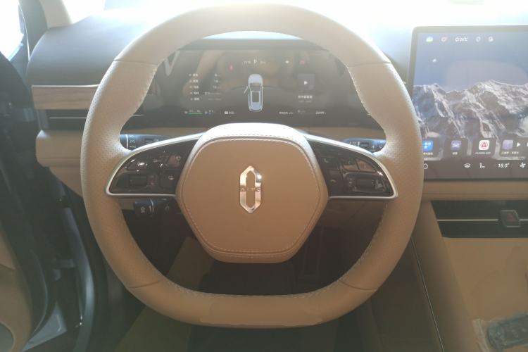 Used Hima AITO M7 2024 1.5T Intelligent Driving 4WD Max Edition 5 Seats