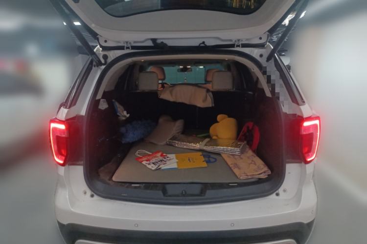 Used Ford Explorer (Import) 2017 3.5T Platinum Edition