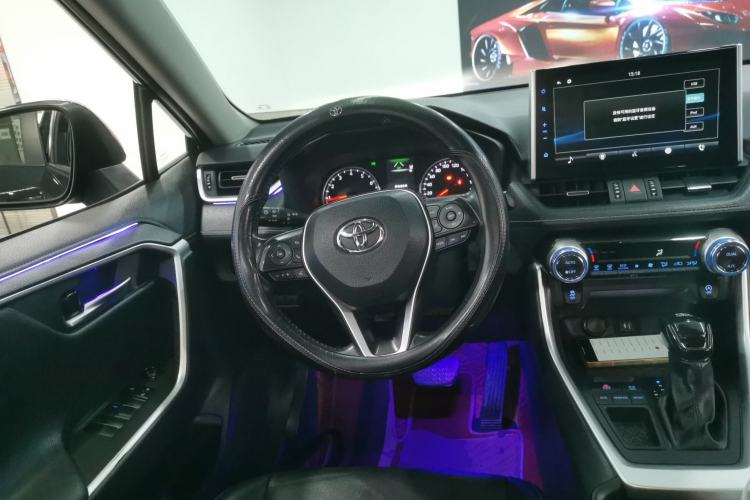 Used Toyota Wildlander 2022 2.0L CVT Two-Wheel Drive Luxury Edition
