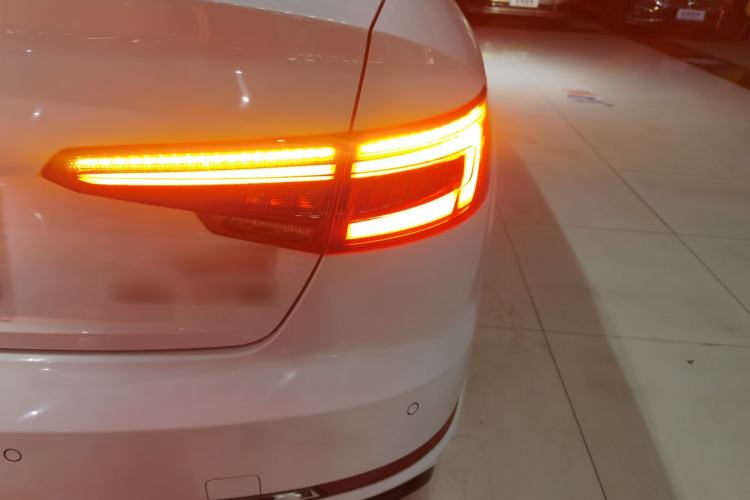 Used Audi A4L 2019 40 TFSI Ambition China VI