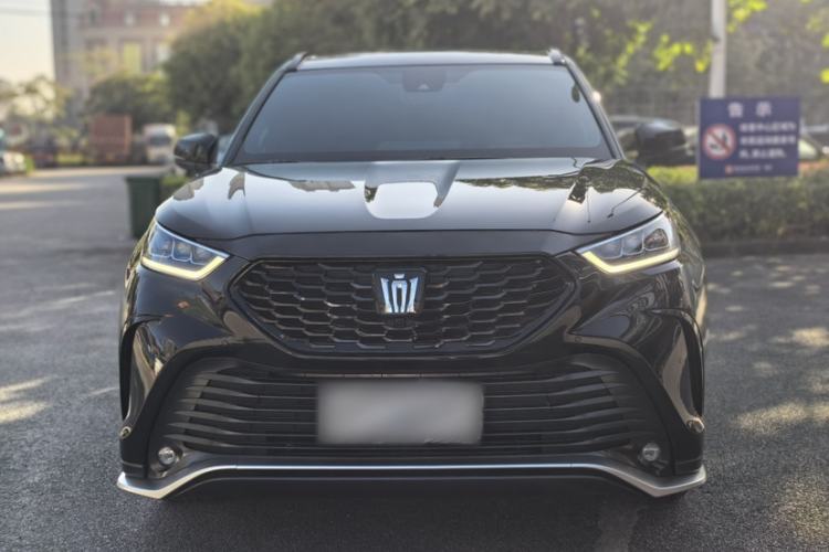 Used Toyota Crown Land Cruiser 2024 2.0T All-Wheel-Drive Prestige Version
