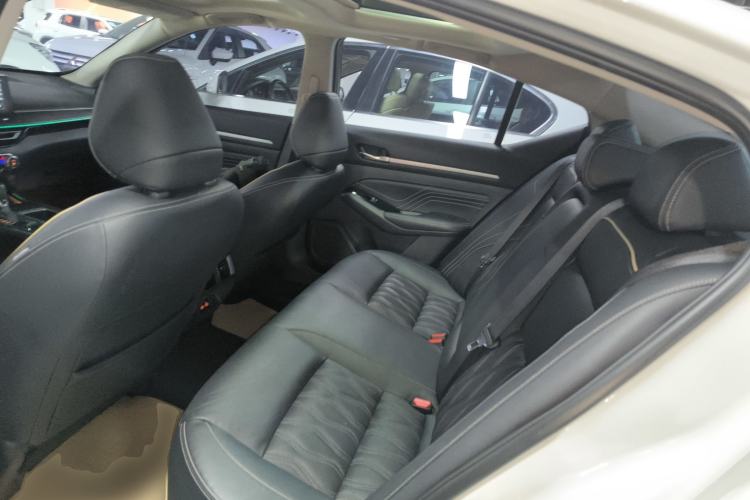 Used Nissan Teana 2022 2.0L XL-Upr Enjoyment Edition
