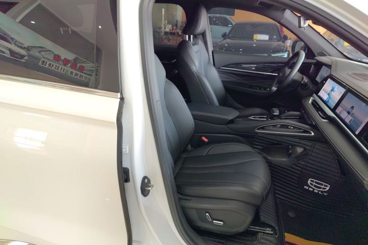 Used Geely Auto Monjaro L 2024 2.0TD DCT EVO Two-Wheel Drive Long-Range Version
