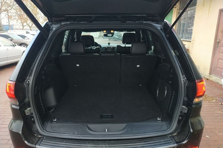 Used  Grand Cherokee 2021 3.0L 80th Anniversary Edition
