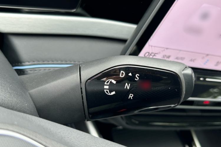 Used Volkswagen Passat 2025 Pro 380TSI Starry Dragon Luxury Edition
