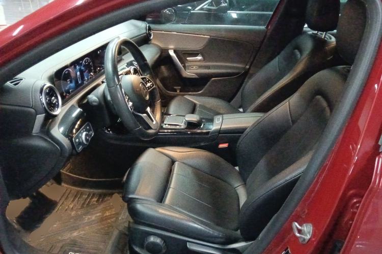 Used Mercedes-Benz A-Class 2020 Facelift A 180 L Sport Sedan Special Configuration