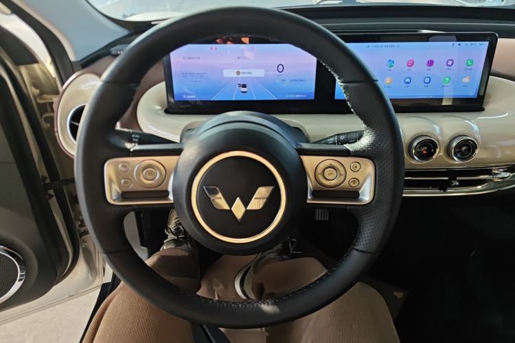 Used Wuling Bingo 2023 410 km Lingxi Deluxe Edition